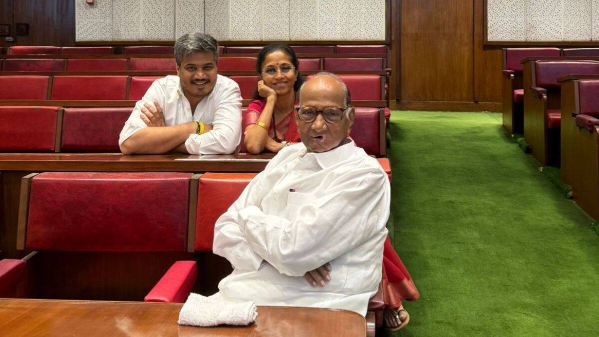 महाराष्ट्र: शरद पवार ने NCP में अजित पवार का विकल्प कर लिया है तैयार?