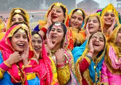 Republic Day 2024 : स्वतंत्र भारताच्या 75 वा प्रजासत्ताक दिनानिमित्त देशभर उत्साहाचं वातावरण