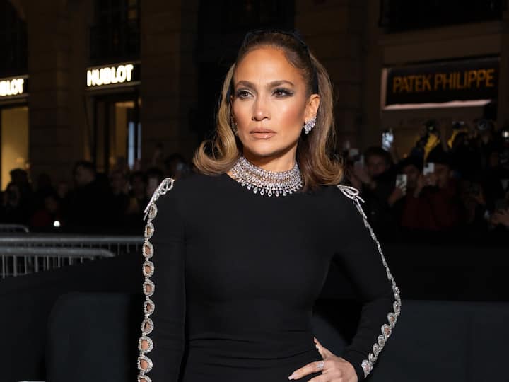 jennifer lopez outfit in paris fashion week 2024