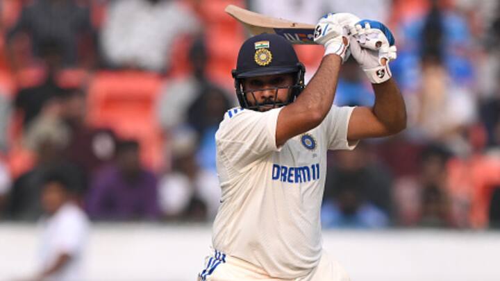 India and England are currently engaged in 1st Test of the five-match IND vs ENG Test Series at Hyderabad's Rajiv Gandhi International Stadium.