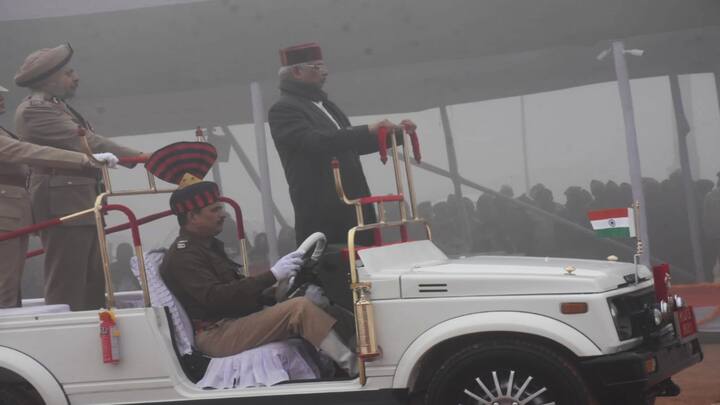 Governor Rajendra Vishwanath Arlekar hoisted flag on occasion of Republic Day 2024 at Gandhi Maidan in Patna Republic Day 2024: पटना के गांधी मैदान में राज्यपाल ने किया ध्वजारोहण, CM नीतीश ने दी गणतंत्र दिवस की शुभकामनाएं