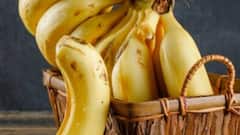 Health Tips: जानें ठंड में केला खाने के फायदे और नुकसान