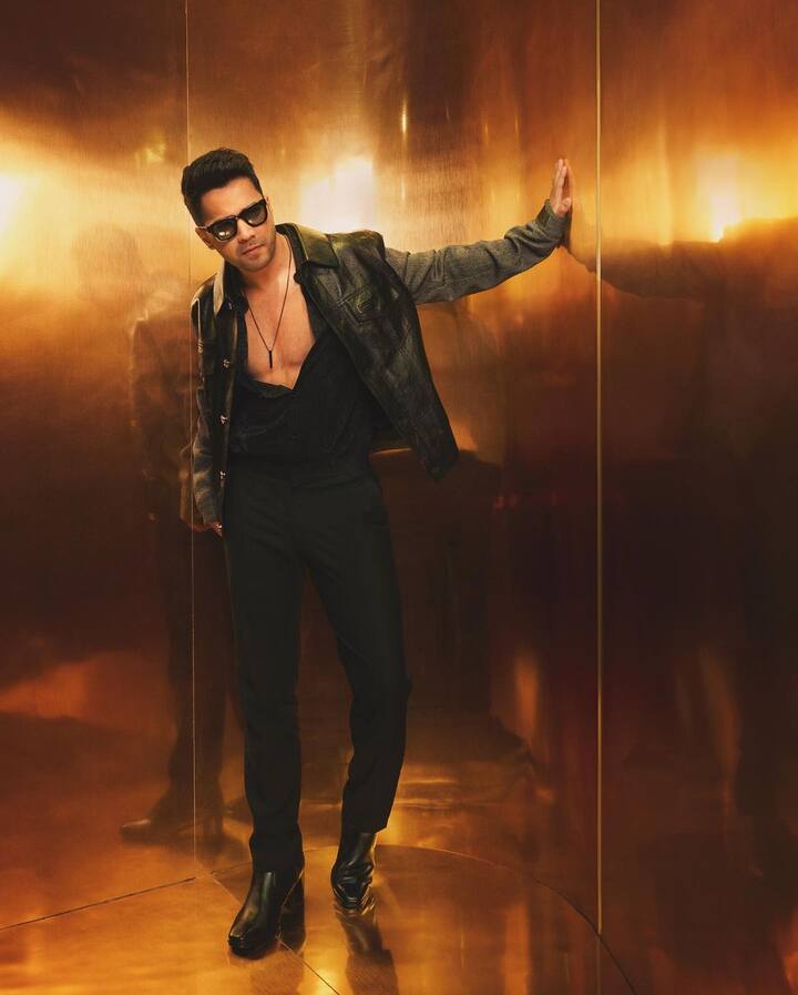 भेड़िया 2 - वरुण धवन भी एक बार फिर भेड़िया बनकर दर्शकों को डराने के लिए तैयार है. एक्टर की भेड़ि. 2  इस साल दिसंबर में रिलीज होगी. जिसमें उनके साथ नीरेंन भट्ट दिखेंगे.