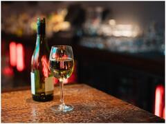 अमीर या गरीब कौन पीता है ज्यादा शराब? आंकड़ों से समझिए भारत में कितनी है अल्कोहल की खपत