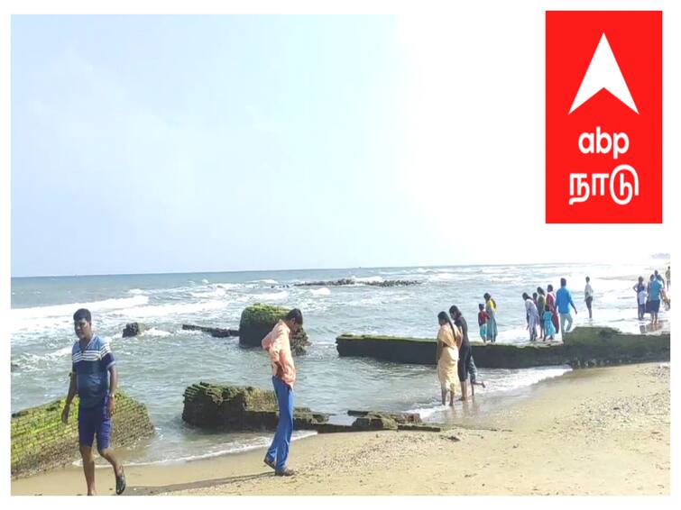 Mayiladuthurai news Two people, including a boy drowned in Tharangambadi sea - TNN திருமணம் நிச்சயிக்கப்பட்ட மறுநாளே கடலில் மூழ்கி உயிரிழந்த இளைஞர்  - மயிலாடுதுறையில் சோகம்