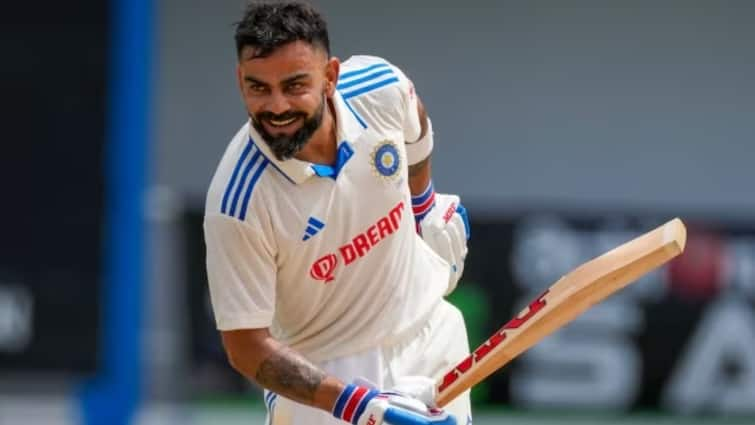 Virat Kohli is the Only Indian player to have scored Hundred on Republic Day in the history latest sports news Virat Kohli: 26 जनवरी के दिन शतक बनाने वाले इकलौते भारतीय बल्लेबाज हैं विराट कोहली, ऑस्ट्रेलिया के खिलाफ किया था कारनामा