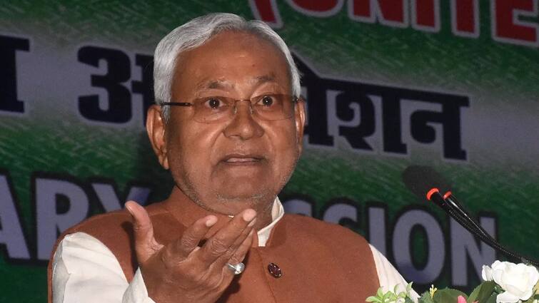 jdu- Leader nitish kumar will take oath as cm at bihar raj bhawan to form nda government Bihar Political Crisis: નીતિશ કુમાર રાજભવનમાં લેશે સીએમ પદની શપથ, જાણો શું છે અપડેટસ
