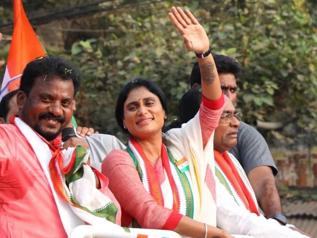 andhra pradesh pcc chief sharmila comments on ambati rambab and jagan government Sharmila Comments On Ambati : ప్రాజెక్ట్‌లు పట్టించుకోని మంత్రి సంక్రాంతి డ్యాన్స్‌లు చేస్తారు- అంబటిపై షర్మిల సెటైర్లు