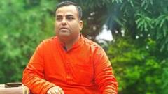 गणतंत्र दिवस पर बड़ी चूक! जबलपुर में BJP पार्षद ने फहराया उल्टा तिरंगा, फिर आनन-फानन में किया सीधा