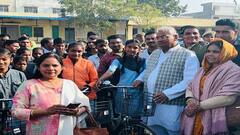 कोटा में शिक्षा मंत्री मदन दिलावर ने छात्राओं को बांटी साइकिल, बोले- 'पढ़ाई का मकसद...'