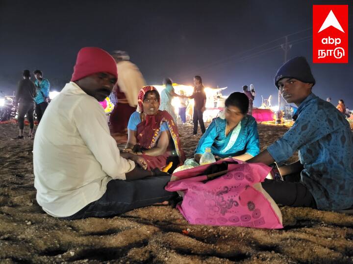 23 கிராமங்களை சேர்ந்த கோவில்களில் சாமி ஊர்வலமாக ஆற்றுப்பகுதியை வந்து அடையும். இருவதற்கும் மேற்பட்ட கிராமத்தை சேர்ந்த பொதுமக்கள் இதில் கலந்து கொள்வார்கள். இரவு முழுவதும் ஆற்றில், குடும்பத்துடன் பொதுமக்கள் அன்று இரவை கழிப்பது வழக்கம்.