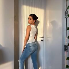 Avneet Kaur Glows In Latest PICS In A Casual Look