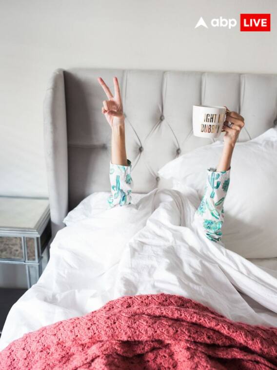 कभी ना करें सुबह उठते ही ये काम