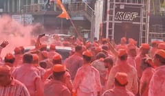 Manoj Jarange Maratha Reservation : घोषणाबाजी अन् एकच गुलाल; मराठ्यांकडून गावोगावी जल्लोष