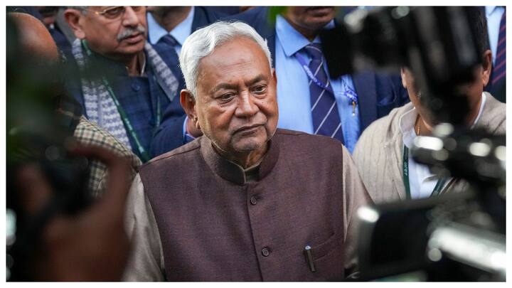 Bihar Political Crisis: Nitish Kumar Tenders His Resignation To Governor Rajendra Arlekar Nitish Resigns As Bihar CM In Jolt To RJD, Likely To Join NDA
