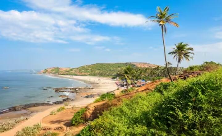 ਗੋਆ ਦਾ ਇਹ ਵਿਸ਼ੇਸ਼ ਪੈਕੇਜ 4 ਦਿਨ ਅਤੇ 3 ਰਾਤਾਂ ਲਈ ਹੈ। ਇਸ ਵਿੱਚ ਤੁਹਾਨੂੰ ਉੱਤਰੀ ਅਤੇ ਦੱਖਣੀ ਗੋਆ ਦਾ ਦੌਰਾ ਕਰਨ ਲਈ ਮਿਲੇਗਾ। ਇਹ ਦੌਰਾ 2 ਮਾਰਚ ਨੂੰ ਸ਼ੁਰੂ ਹੋਵੇਗਾ ਅਤੇ 9 ਮਾਰਚ ਨੂੰ ਸਮਾਪਤ ਹੋਵੇਗਾ।