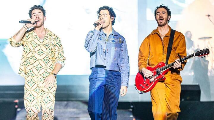 Jonas Brothers Lollapalooza India Music Festival Nick Joe Kevin Jonas The Jonas Brothers Get Warm Welcome For Their Maiden Performance At Lollapalooza India