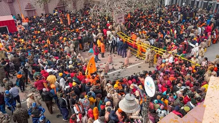 Ram Mandir : Around 19 lakh devotees offer prayers to Lord Shri Ram Lalla in Ayodhya in six days Ram Mandir :  અયોધ્યામાં ઉમટી ભક્તોની ભારે ભીડ, છ દિવસમાં 19 લાખ લોકોએ કર્યા રામલલાના દર્શન