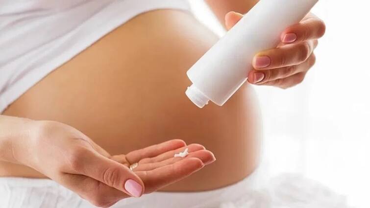Do this during pregnancy to avoid the problem of stretch marks, the marks will never appear Women Health: સ્ટ્રેચ માર્ક્સની સમસ્યાથી બચવા માટે પ્રેગ્નન્સીમાં કરો આ કામ, ક્યારેય નહિ આવે નિશાન
