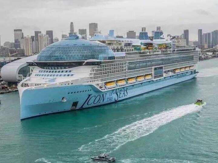 World's largest cruise ship sets sail with 10,000 people check all the features in it Largest Cruise Ship: உலகின் மிகப்பெரிய உல்லாசக் கப்பல் இதுதானாம்..! உள்ளே என்னென்ன அம்சங்கள் இருக்கு தெரியுமா?