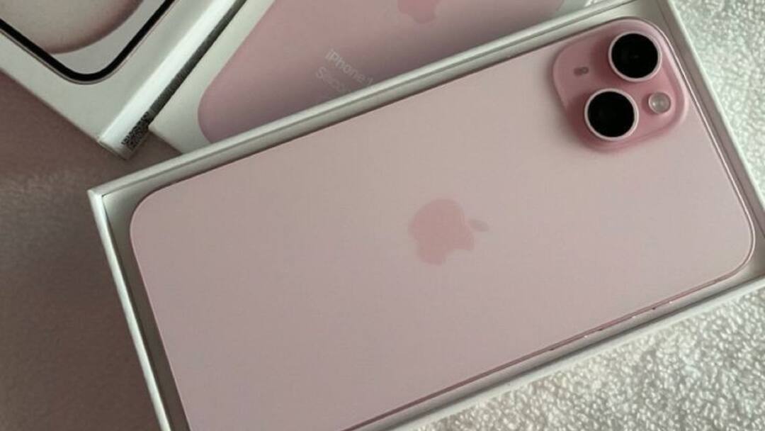 Flipkart offering Rs 13000 discount on iPhone, check the deal in details iPhone 15: আইফোন ১৫ কেনা যাবে প্রায় ১৩ হাজার টাকা ছাড়ে, কোথায় এমন সুযোগ পাবেন ক্রেতারা? দাম কতটা কমছে?