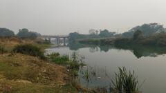 बस्ती की कुआनो नदी का खतरे में है अस्तित्व, धीरे-धीरे नाले में हो रही है तब्दील