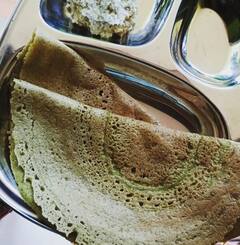Sprouted Green Gram Dosa : சத்துகள் நிறைந்த ஆந்திரா ஸ்டைல் முளைகட்டிய பச்சைப்பயிறு தோசை..இன்றே செய்யுங்க!