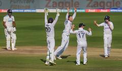 একাই ৭ উইকেট নিলেন টম হার্টলি, ২৮ রানে জয় ইংল্যান্ডের, সিরিজে ১-০ পিছিয়ে গেল রোহিতরা