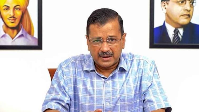 Delhi CM Arvind Kejriwal said Kalkaji temple complex accident tragic  CM Arvind Kejriwal ने कालकाजी मंदिर परिसर हादसे को बताया दुखद, घायलों के स्वस्थ होने की कामना की, सभी से की ये अपील 