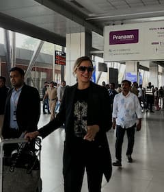 69th Filmfare Awards: करीना-करिश्मा से लेकर कार्तिक आर्यन तक...फिल्मफेयर में रंग जमाने अहमदाबाद पहुंचे ये सितारे, एयरपोर्ट पर हुए स्पॉट