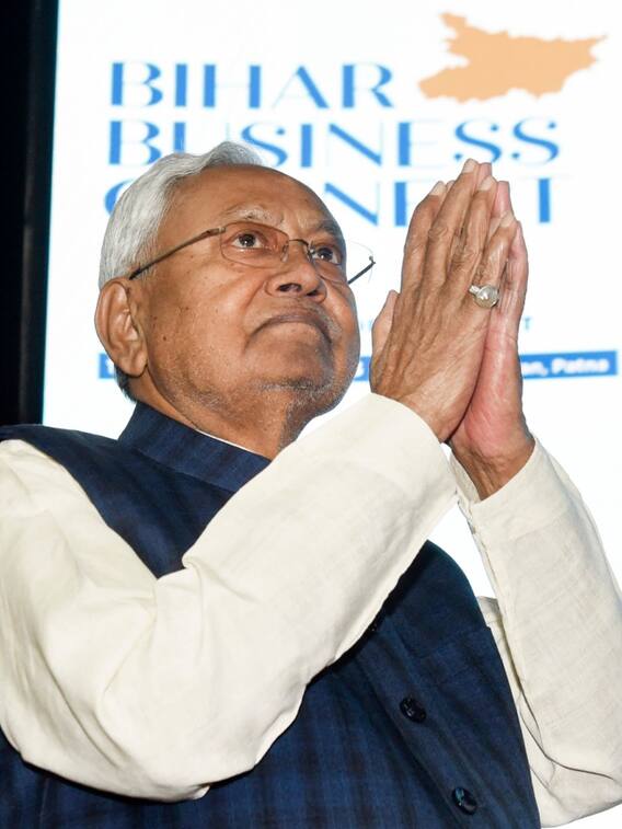 जानें- नीतीश कुमार का राजनीतिक सफर