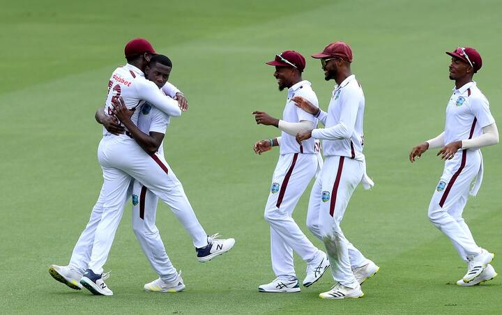 গায়ানার বারাকারার বাসিন্দা ছিলেন শামার। সাকুল্যে ৩৫০ জন অধিবাসী যে এলাকার। সকলেই মূলত কাঠুরে। জঙ্গলে গিয়ে শুকনো গাছ নিয়ে আসতেন। তারপর তা কাজে লাগাতেন। শামার এক সাক্ষাৎকারে বলেছিলেন, 'একদিন জঙ্গলে আমার মাথার ওপরই আর একটু হলে গাছ পড়ে যেত। বাবা ও ভাইবোনেদের সঙ্গে জঙ্গলে গিয়েছিলাম। অল্পের জন্য প্রাণরক্ষা হয়েছিল। সেদিনই বুঝেছিলাম, আর এই কাজ করতে পারব না। আমাকে বারাকারা ছেড়ে বেরিয়ে আসতেই হতো।'