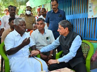 Governor Ravi: கீழ்வெண்மணி கிராம நினைவுச் சின்னம், தியாகிகளுக்கு இழைக்கப்பட்ட கேலிக்குரிய அவமானம் - ஆளுநர் ரவி