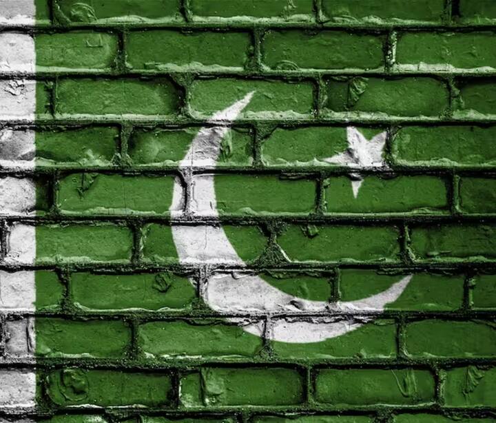 ਤੀਜਾ ਸੂਬਾ ਖੈਬਰ ਪਖਤੂਨਖਵਾ ਹੈ, ਜਿੱਥੇ ਨੌਜਵਾਨ ਵੋਟਰਾਂ ਦੀ ਆਬਾਦੀ 1.07 ਕਰੋੜ ਹੈ। ਇਸ ਤੋਂ ਇਲਾਵਾ ਚੌਥੇ ਸੂਬੇ ਬਲੋਚਿਸਤਾਨ ਵਿੱਚ 23 ਲੱਖ ਨੌਜਵਾਨ ਵੋਟਰ ਹਨ।