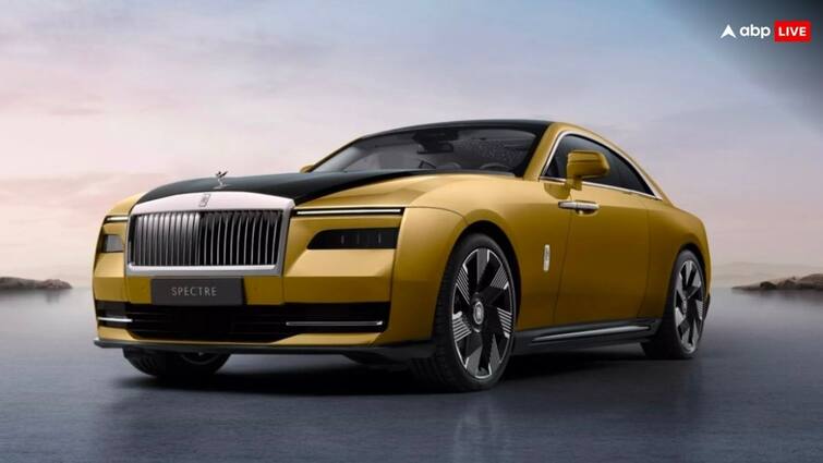Rolls Royce Spectre: चेन्नई के एक बिल्डर ने लॉन्च के 2 महीने पहले ही खरीदी भारत की सबसे महंगी रोल्स-रॉयस स्पेक्टर इलेक्ट्रिक कार, 7.5 करोड़ है कीमत A builder based in Chennai pre ordered the rolls Royce spectre sixty days before its launch Rolls Royce Spectre: चेन्नई के एक बिल्डर ने लॉन्च के 2 महीने पहले ही खरीदी भारत की सबसे महंगी रोल्स-रॉयस स्पेक्टर इलेक्ट्रिक कार, 7.5 करोड़ है कीमत