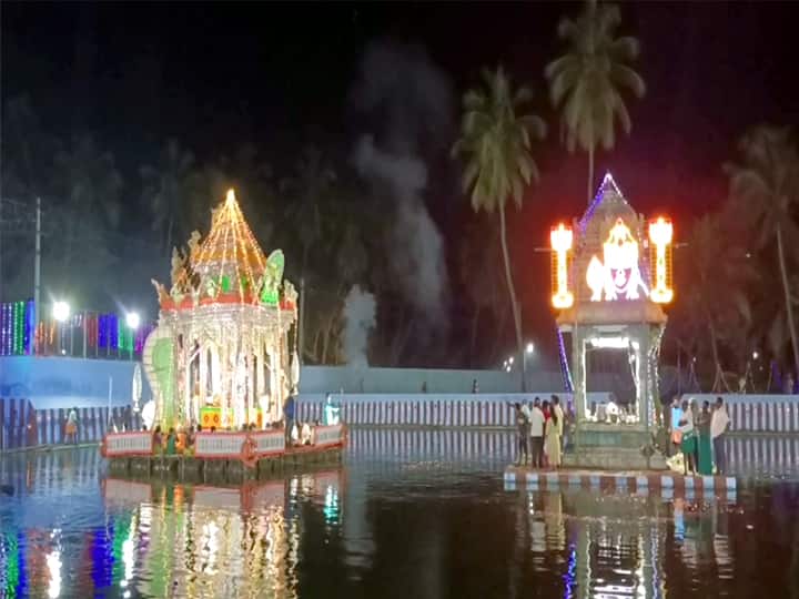 Palani Murugan Temple Thaipusam 2024 estival concluded with Theppather - TNN Palani Murugan Temple: தெப்பத்தேர் நிகழ்ச்சியுடன் முடிவடைந்த பழனி தைப்பூச திருவிழா