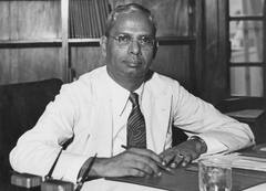 હાઇલાઇટ: આ બજેટમાં, વાર્ષિક રૂ. 36,000 થી વધુના તમામ ખર્ચ પર લાદવામાં આવતા સીધા કરવેરા સાધન હેઠળ ખર્ચ કર મૂકવામાં આવ્યો હતો. જો કે, તે હેઠળ નાબૂદ કરવામાં આવી હતી
 1966-67નું બજેટ કોર્પોરેટસ તરફથી પ્રતિક્રિયાનો સામનો કર્યા પછી.