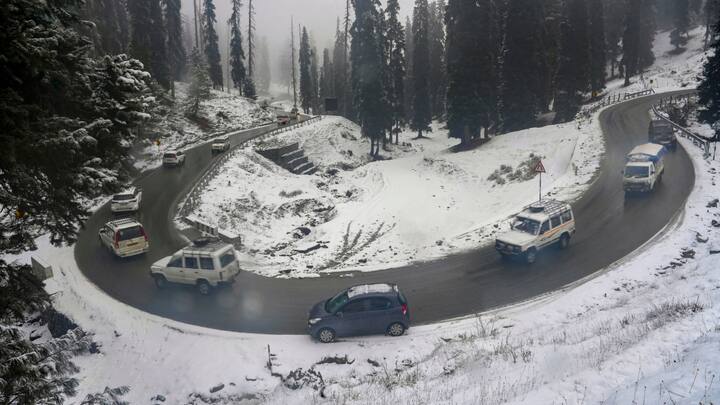 IMD Weather: पश्‍च‍िम ह‍िमालय क्षेत्र, उत्तर भारत और उत्तर पश्चिम भारत के राज्‍यों में ठंड का प्रकोप कम होने के आसार नजर नहीं आ रहे हैं. भारतीय मौसम विज्ञान विभाग ने ताजा पूर्वानुमान जारी क‍िए हैं.