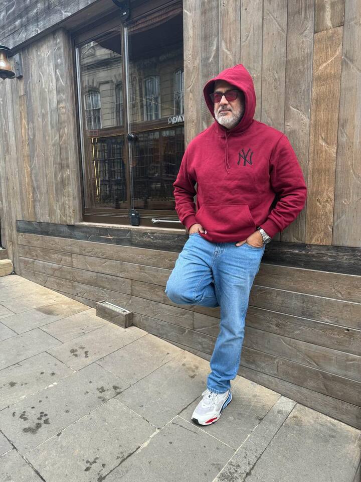 தற்போது அஜர்பைஜானில் படமாக்கப்பட வேண்டிய காட்சிகளின் படப்பிடிப்பு முடிந்து விட்டதாக அறிவிப்பு வெளியாகி உள்ளது.