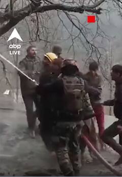 जम्मू के गांव में आग बुझाने पहुंची भारतीय सेना | #abpnewsshorts