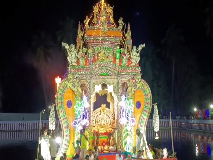 Palani Murugan Temple: தெப்பத்தேர் நிகழ்ச்சியுடன் முடிவடைந்த பழனி தைப்பூச திருவிழா