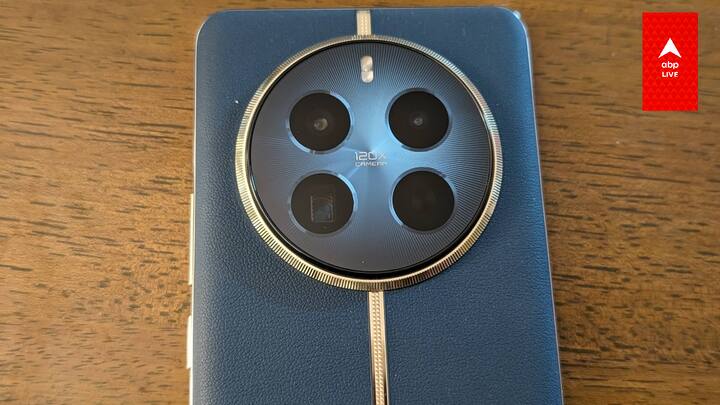 The primary shooter is the best and clicks great pictures in all lighting conditions.