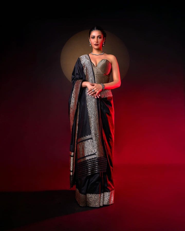 दक्षिणेपासून ते बॉलिवूडपर्यंत आपल्या अभिनयाने खळबळ माजवणारी अभिनेत्री म्हणजे श्रुती हसन. (pc:shrutzhaasan/iig)