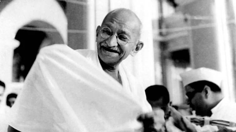 30th January In History On this day Today In History Mahatma Gandhi Death Anniversary actor ramesh dev birth anniversary 30th January In History: हुतात्मा दिन, महात्मा गांधी यांची गोळ्या झाडून हत्या; आज इतिहासात