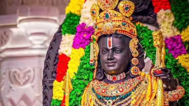 જો તમે ઈચ્છો તો બસ, ટ્રેન અને ફ્લાઈટ દ્વારા અયોધ્યા જઈ શકો છો. આ સિવાય રોડ ટ્રાવેલ પણ એક સારો વિકલ્પ છે