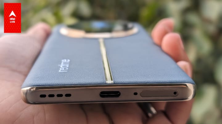 The premium vegan leather design looks all the more striking, thanks to the luxury watch-inspired camera module.