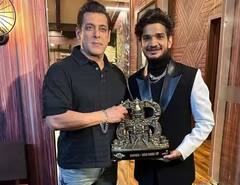 Munawar Faruqui Net Worth: લક્ઝરી લાઇફ જીવે છે મુનવ્વર ફારૂકી, કરોડો રૂપિયાનો માલિક છે બિગ બોસ-17નો વિનર