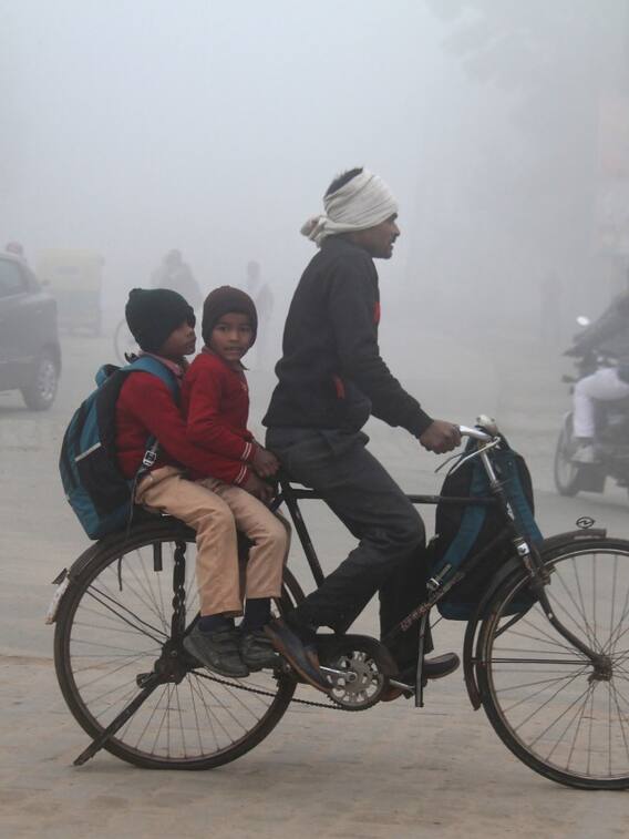 यूपी में बारिश का अलर्ट, शीतलहर और ठंड का कहर जारी