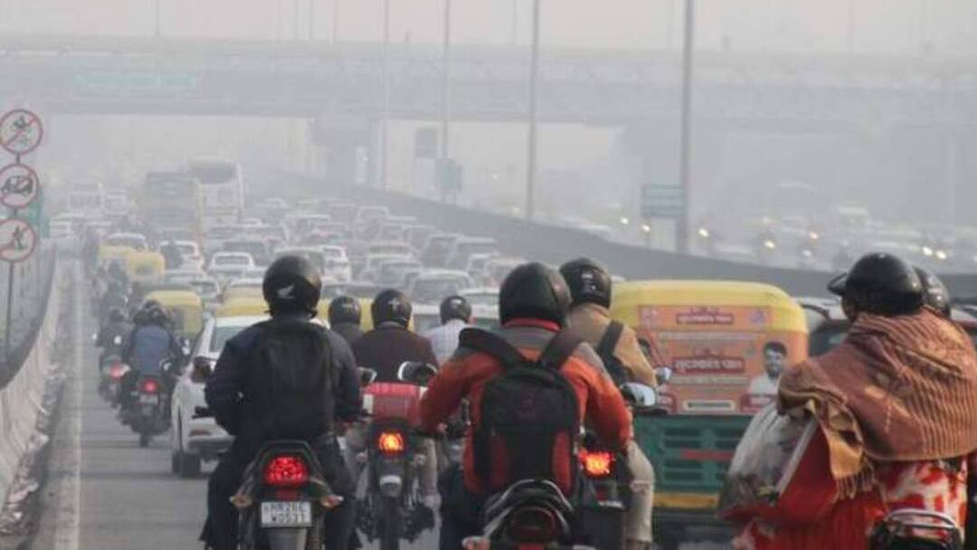 Delhi Weather Update: दिल्ली में गलन वाली ठंड से लोग परेशान, एक फरवरी तक बूंदाबांदी के आसार, जानें IMD का अपडेट Delhi Weather Update freezing cold in Delhi chances of rain till February one IMD update Delhi Weather Update: दिल्ली में गलन वाली ठंड से लोग परेशान, एक फरवरी तक बूंदाबांदी के आसार, जानें IMD का अपडेट