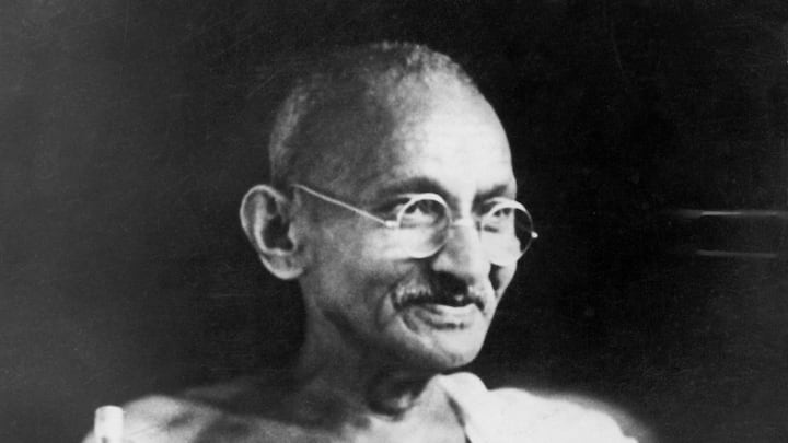 Martyrs Day 2024 Mahatma Gandhi 10 Thoughts On Which World Still Mesmerized Martyrs' Day 2024: 'खुद में वह बदलाव लाएं जो आप दुनिया में देखना चाहते हैं', महात्मा गांधी के ऐसे 10 विचार जिन पर दुनिया आज भी है मंत्रमुग्ध